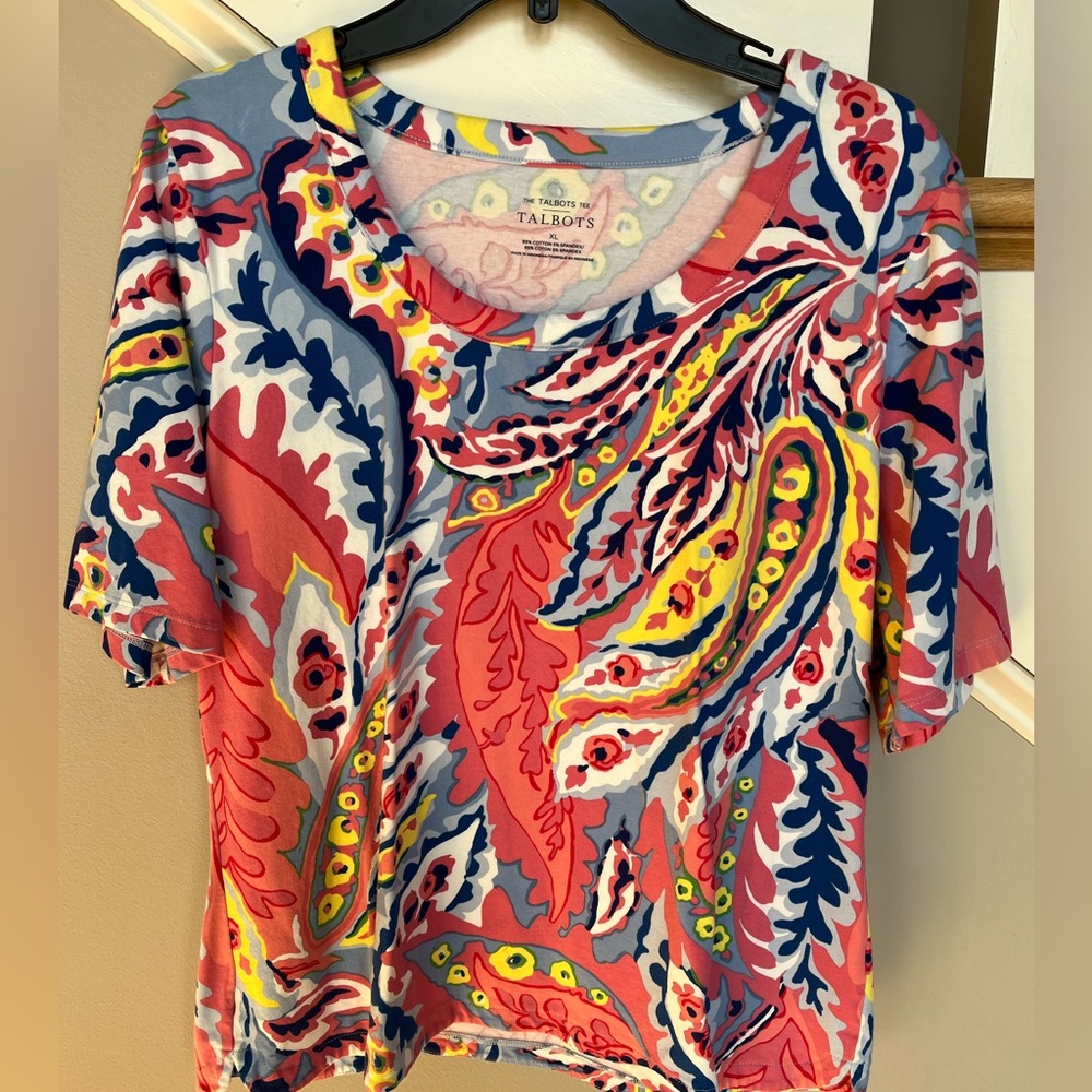 Like new Talbots Tee size XL